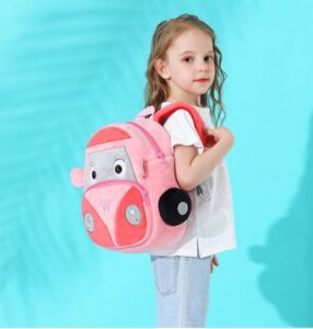 дитячий рюкзак для дівчинки