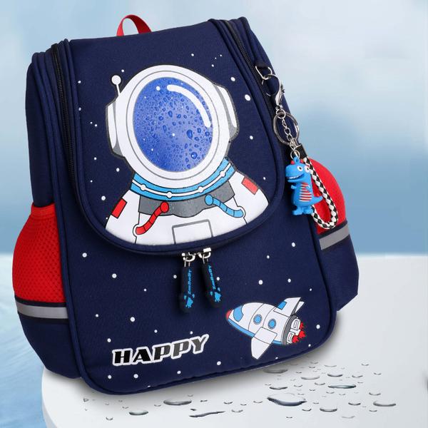 школьный ранец с астронавтом